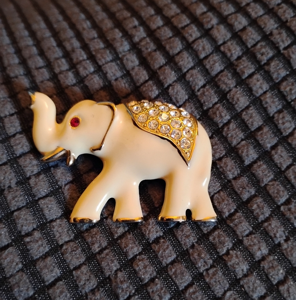 Cream Enamel Elephant Brooch with Gold Red & Clear White Crystals Accents